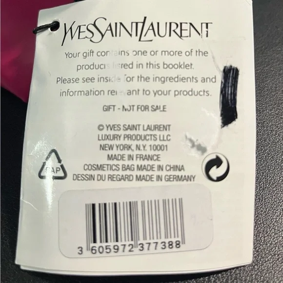 Yves Saint Laurent Mini Makeup Set with Vibrant Pink Pouch - Picture 4 of 10